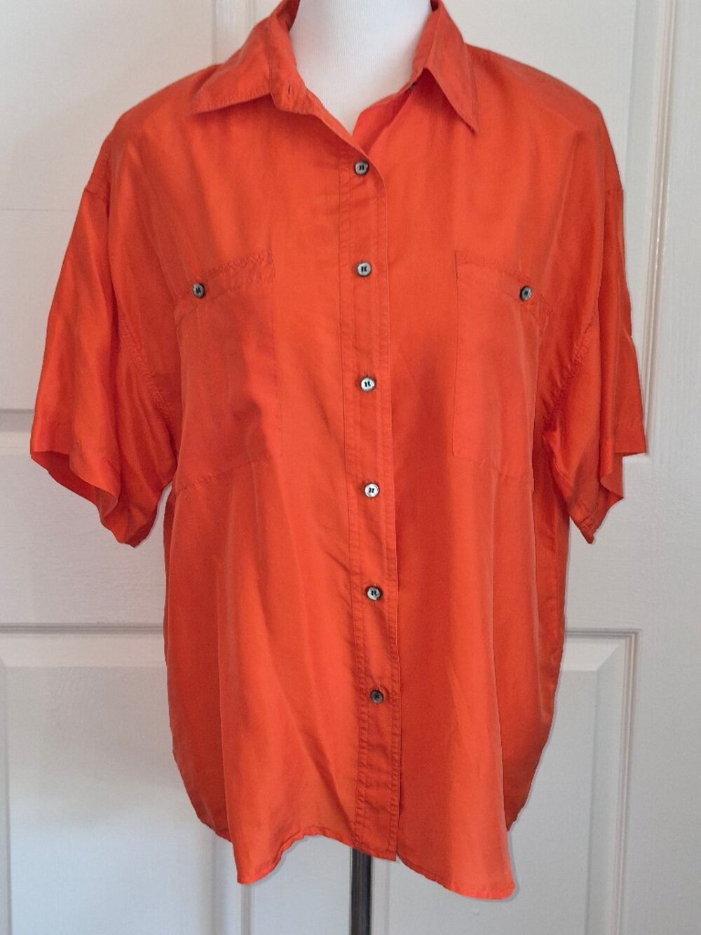 Vintage Croquet Club Orange 100% Silk Button Down Short Sleeve Shirt Small